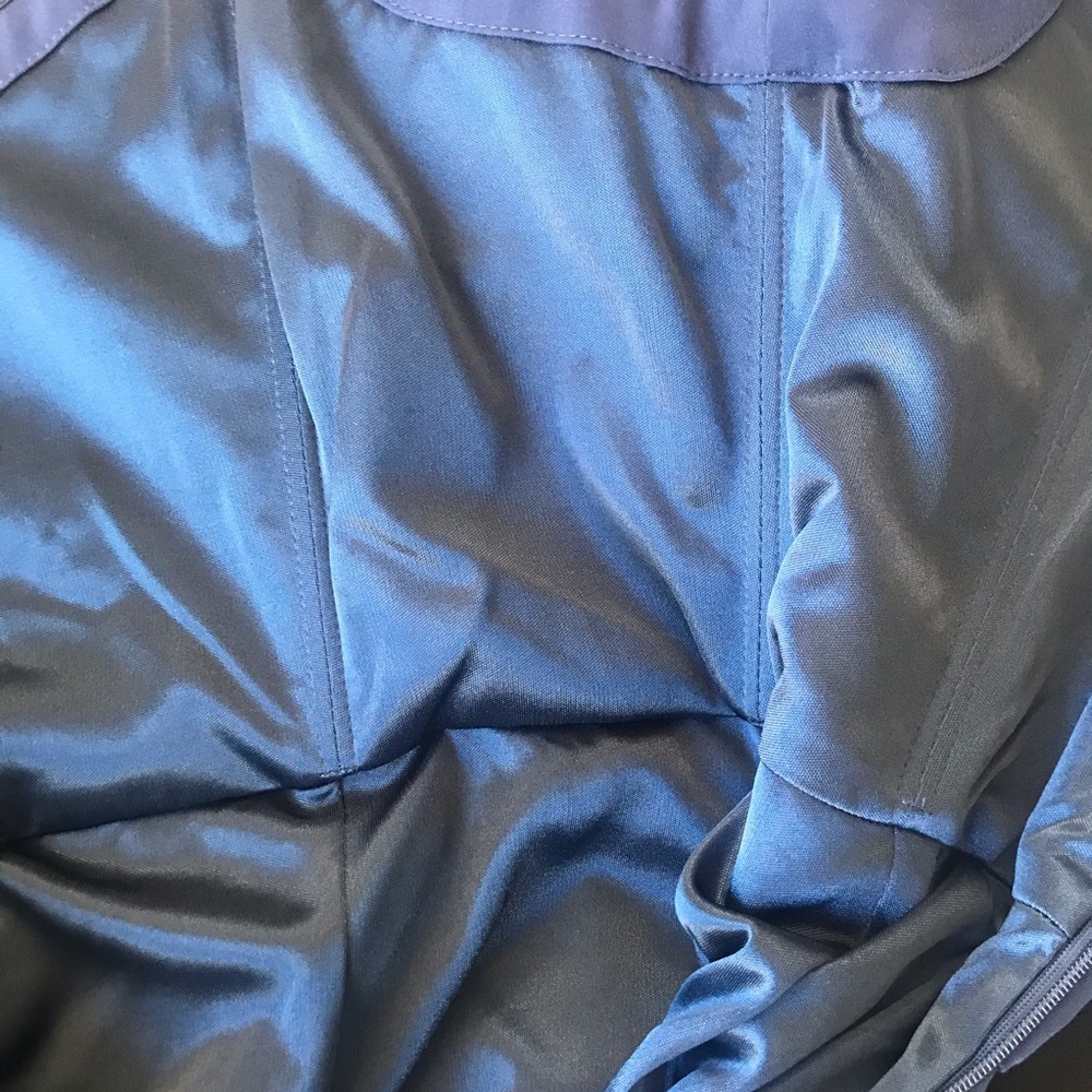 Laundry by Shelli Segal Off the Shoulder Gown - 2 - Picture 8 of 8